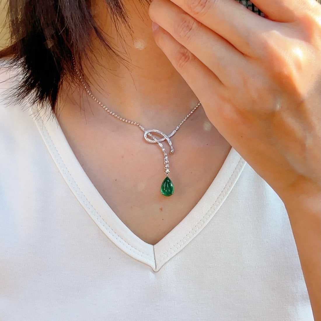 14k Gold 4.18 Ctw Natural Emerald & Diamond Necklace - 5
