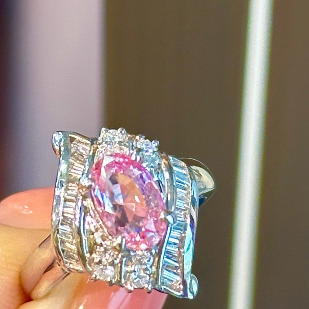 14k Gold 2.48 Ctw Natural Padparadscha Sapphire & Diamond Ring - 3