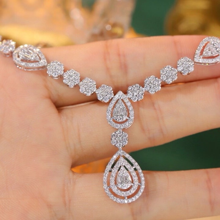 14k Gold 3.9 Ct Natural H Diamond Necklace - 5