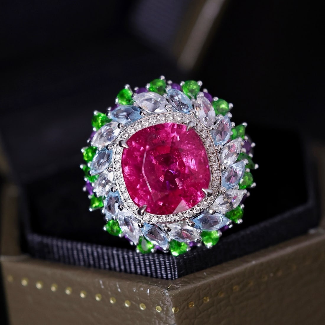 14k Gold 7.35 Ctw Natural Tourmaline & Diamond Ring - 4