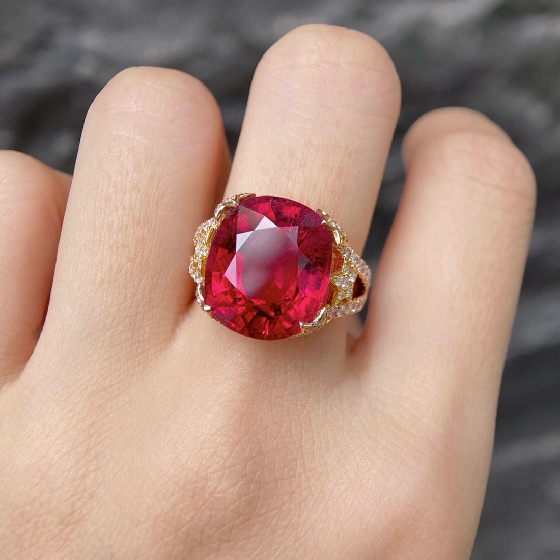 14k Gold 13.74 Ctw Natural Tourmaline & Diamond Ring - 4