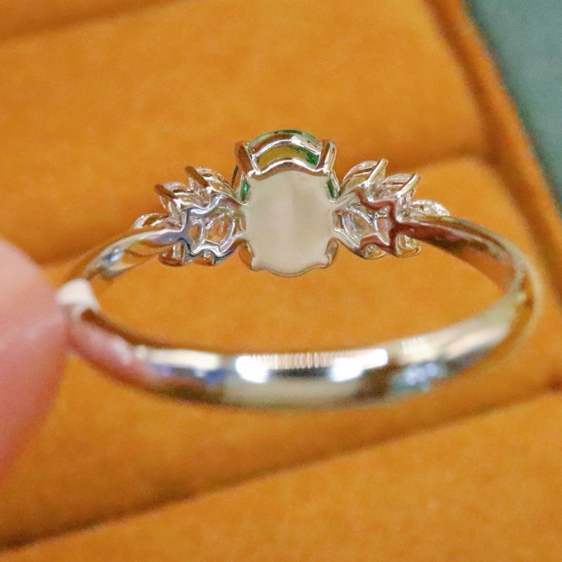 14k Gold 1.22 Ctw Natural Tsavorite & Diamond Ring - 4