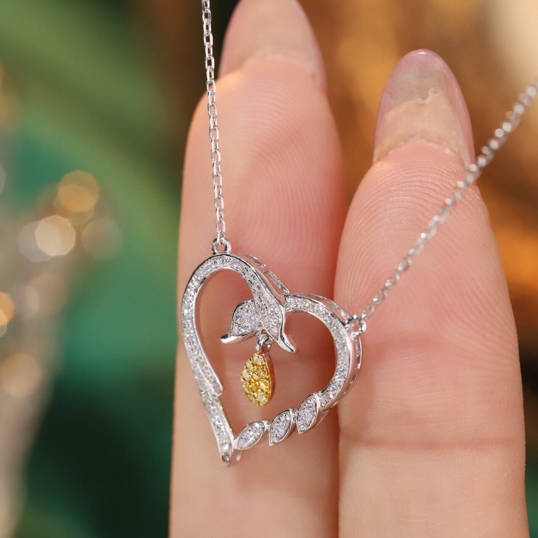 14k Gold 0.25 Ct Natural Yellow Diamond & Diamond Necklace - 6