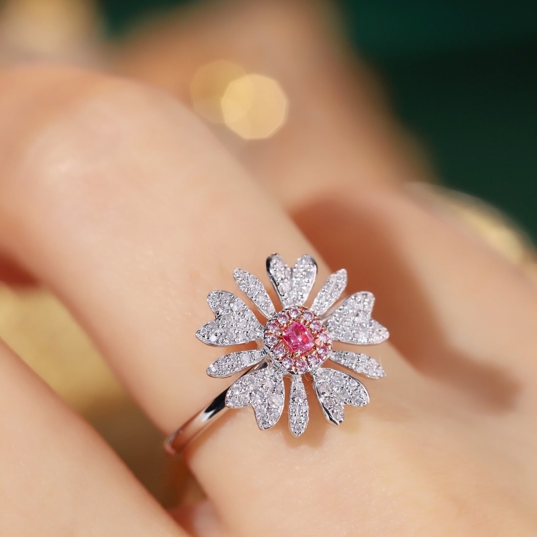 14k Gold 0.45 Ctw Natural Pink Diamond & Diamond Ring - 8