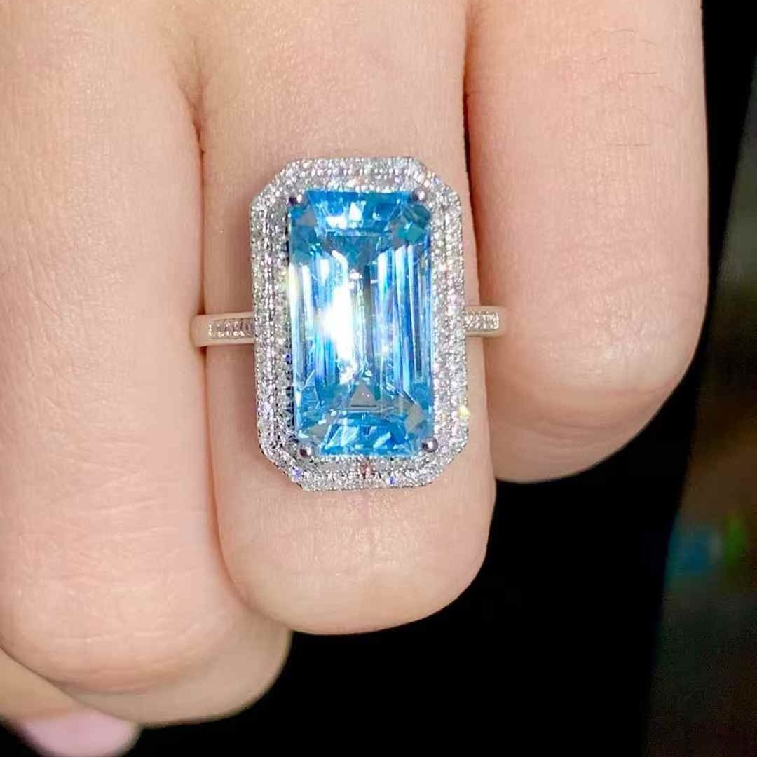 14k Gold 4.6 Ct Natural Aquamarine & Diamond Ring - 5