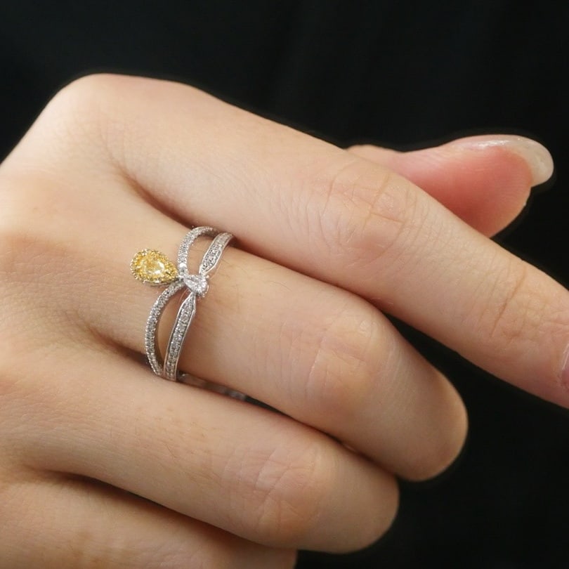 14k Gold 0.45 Ctw Natural Yellow Diamond & Diamond Ring - 4