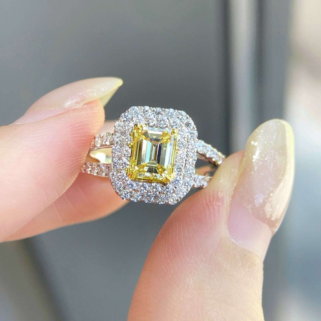 14k Gold 1.79 Ctw Natural Yellow Diamond & Diamond Ring - 4