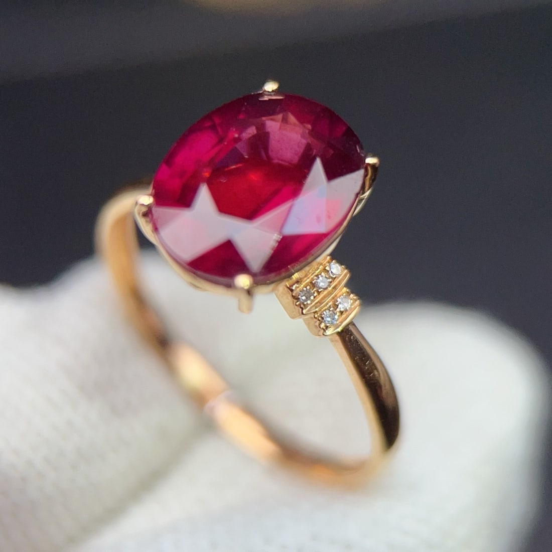 14k Gold 4.18 Ctw Natural Garnet & Diamond Ring - 2