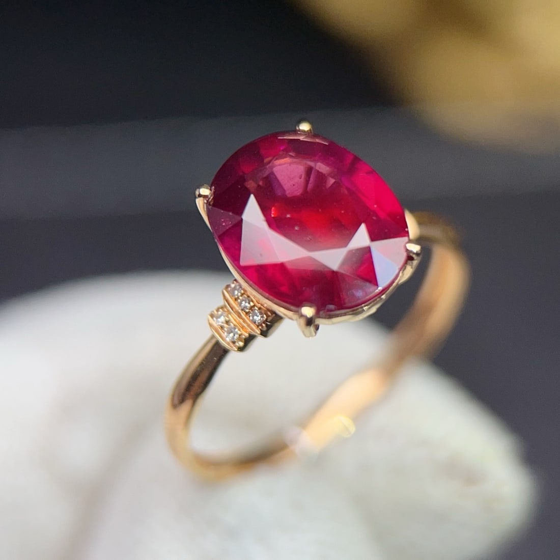 14k Gold 4.18 Ctw Natural Garnet & Diamond Ring - 3