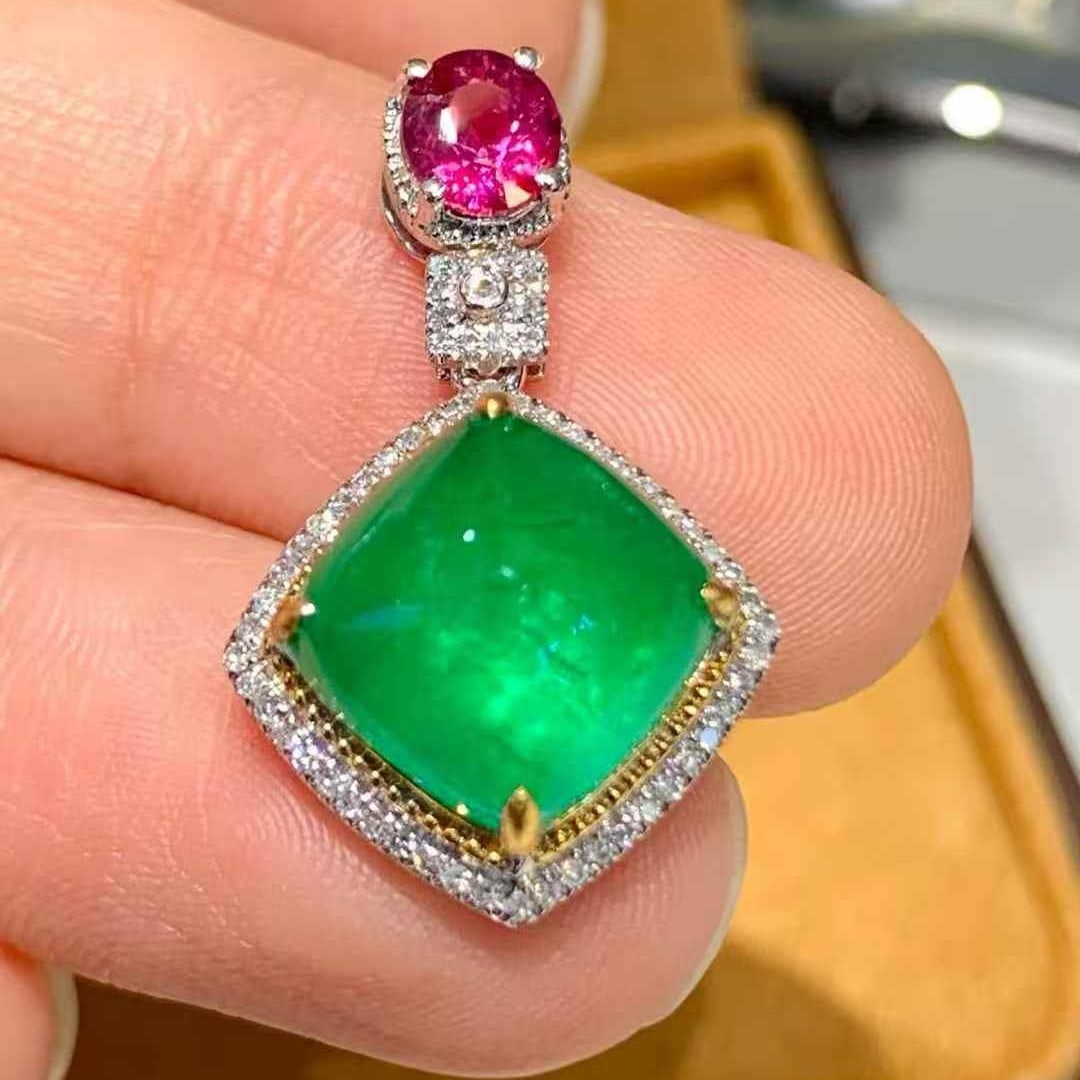 14k Gold 4.6 Ctw Natural Emerald & Ruby Pendant( Without Chain ) - 2