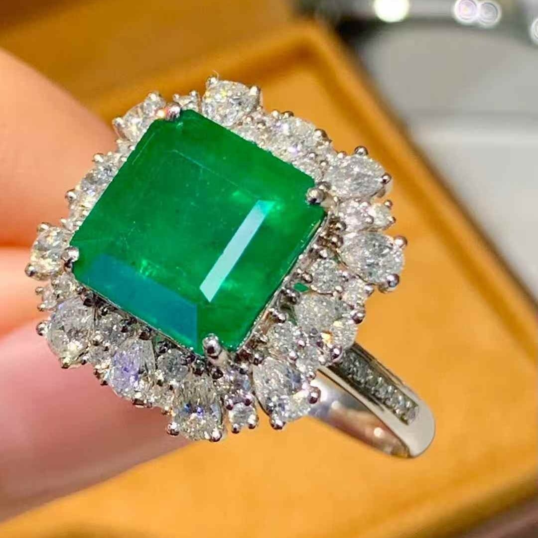 14k Gold 4 Ct Natural Emerald & Diamond Ring/pendant( Without Chain ) - 2