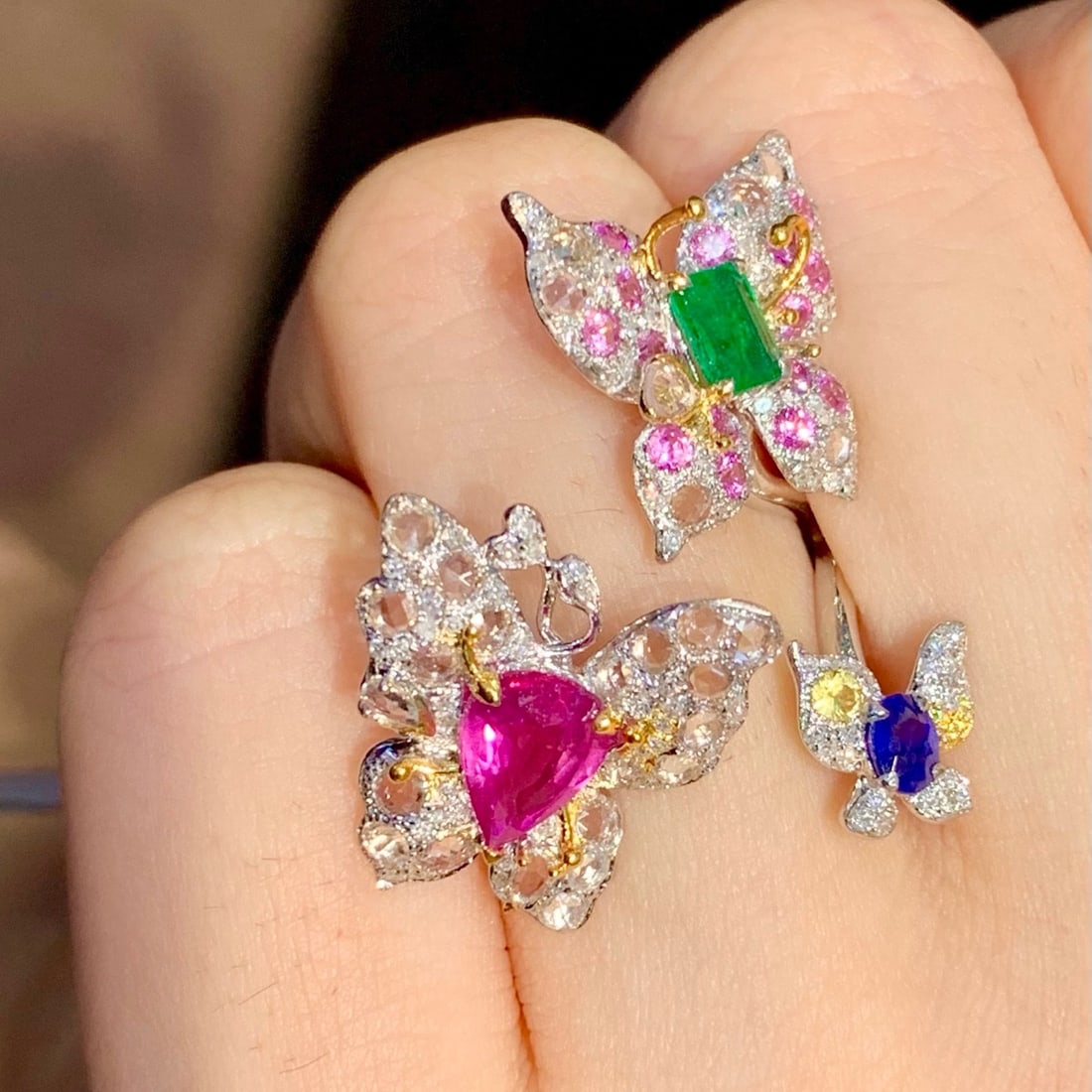 14k Gold 1.8 Ct Natural Ruby & Emerald & Sapphire Ring - 5