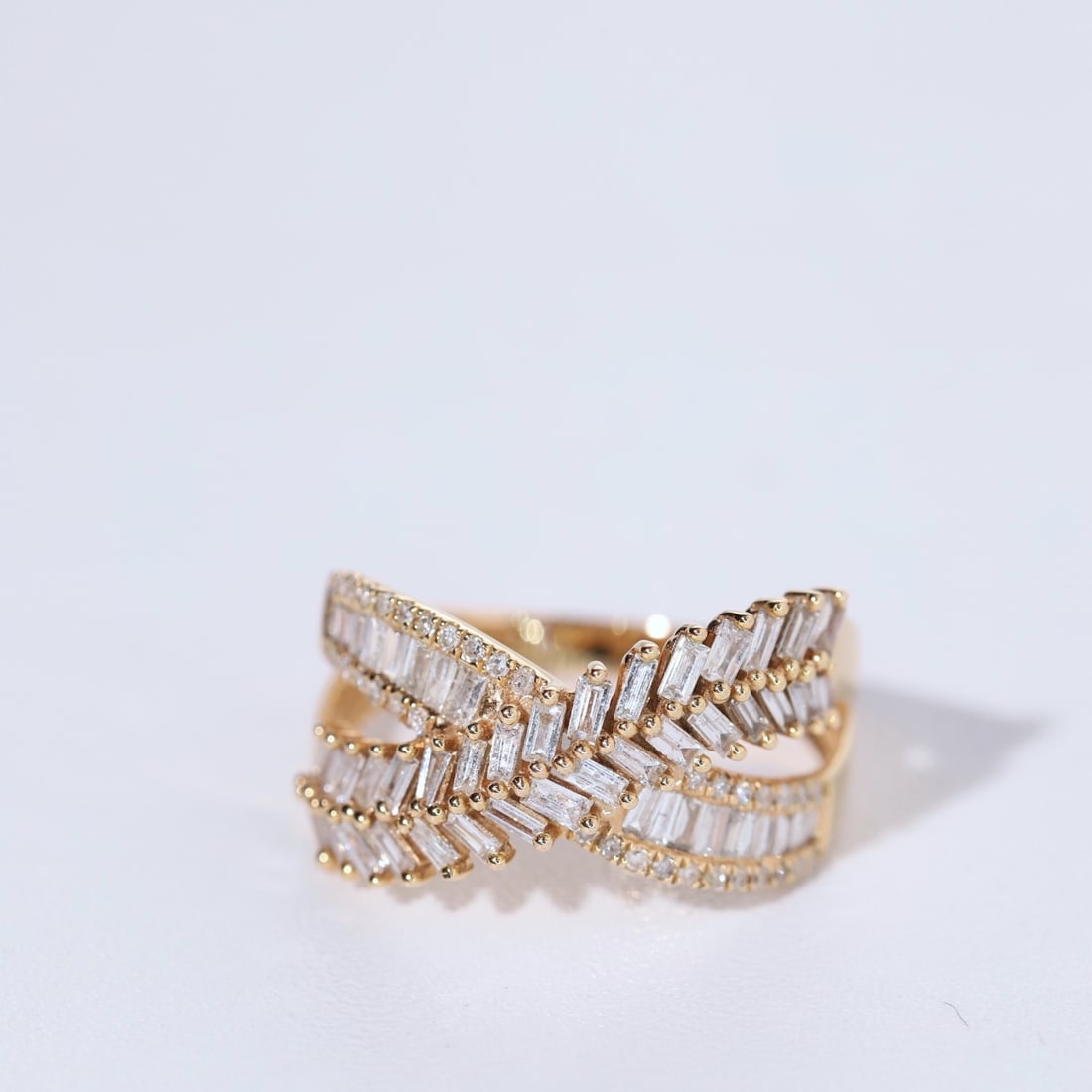 14k Gold 0.7 Ct Natural H Diamond Ring - 2