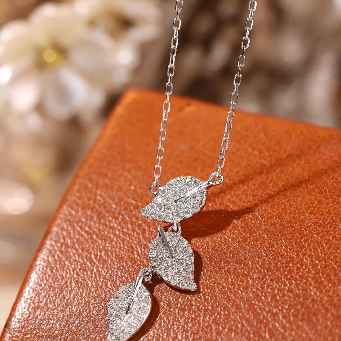 14k Gold 0.2 Ct Natural H Diamond Necklace - 5