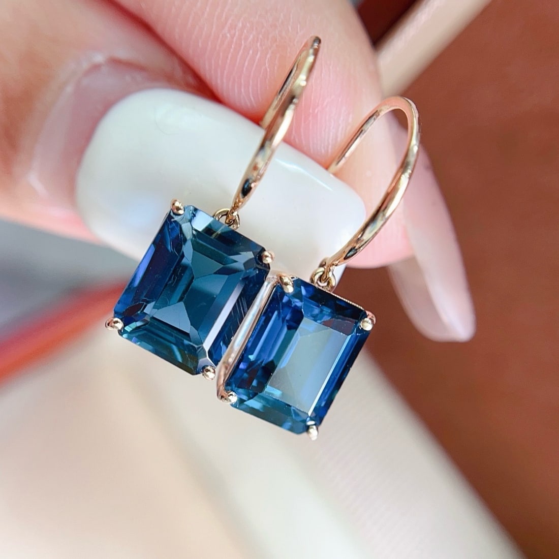 14k Gold 6.5 Ct Natural Topaz Earrings - 5
