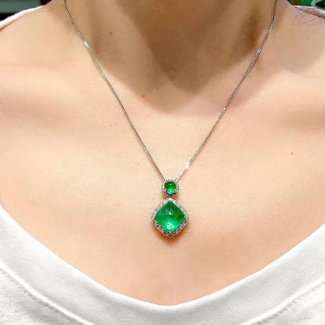 14k Gold 5.3 Ct Natural Emerald & Diamond Pendant( Without Chain ) - 4