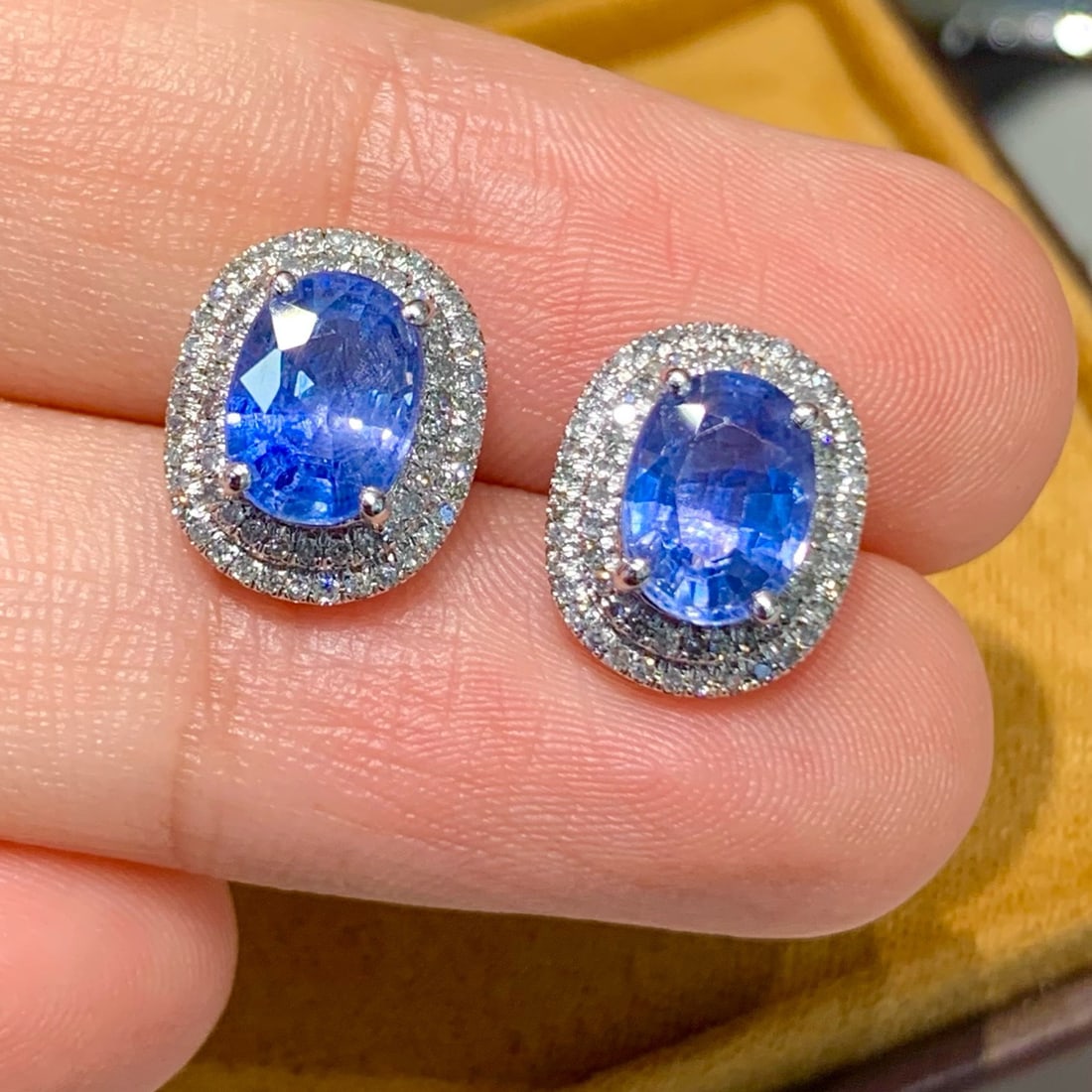 14k Gold 2.6 Ct Natural Sapphire & Diamond Earrings - 5
