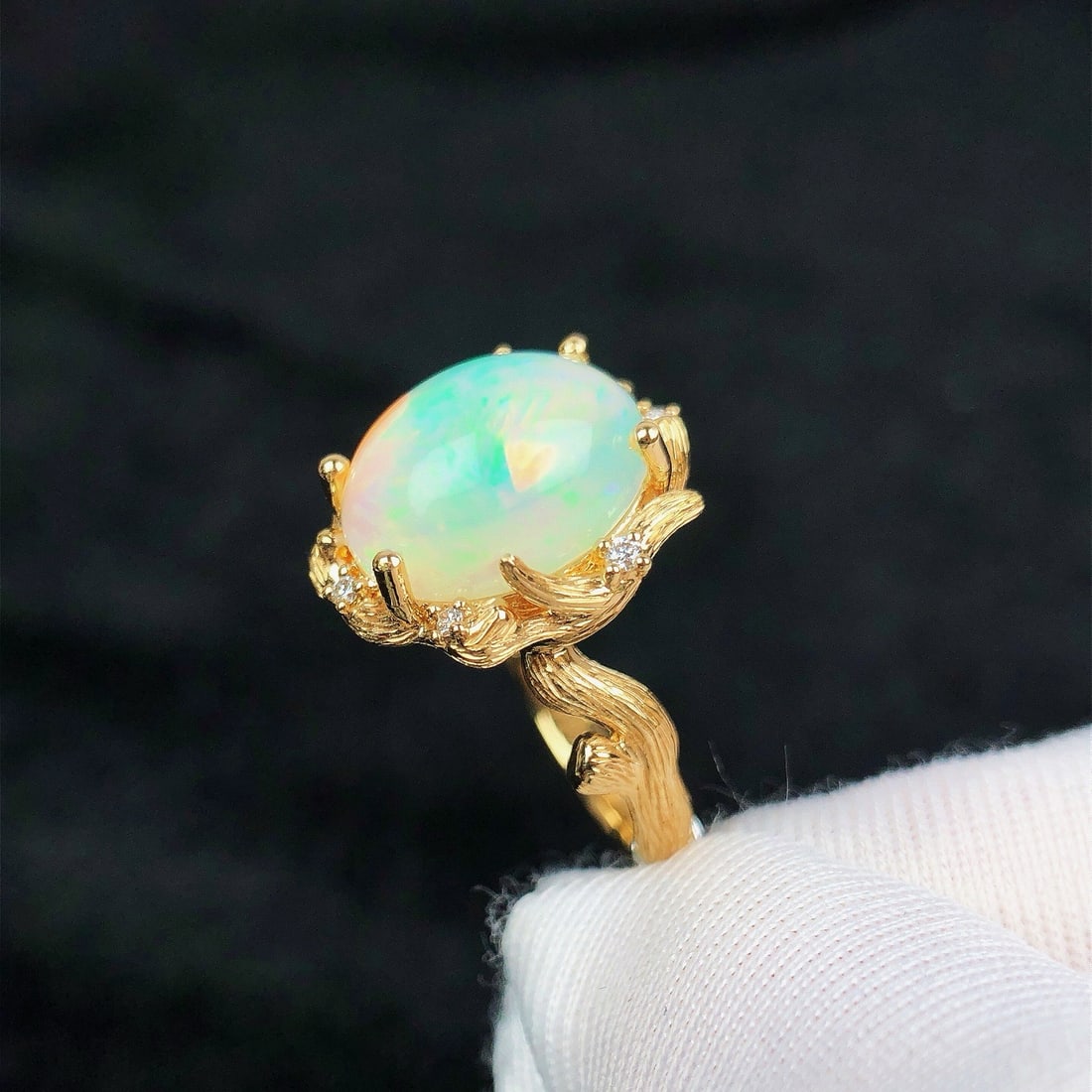 14k Gold 3.83 Ctw Natural Opal & Diamond Ring - 7