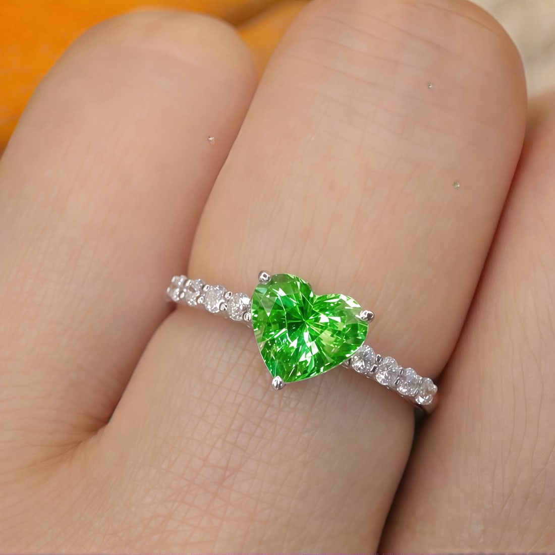 14k Gold 1.24 Ctw Natural Tsavorite & Diamond Ring - 4