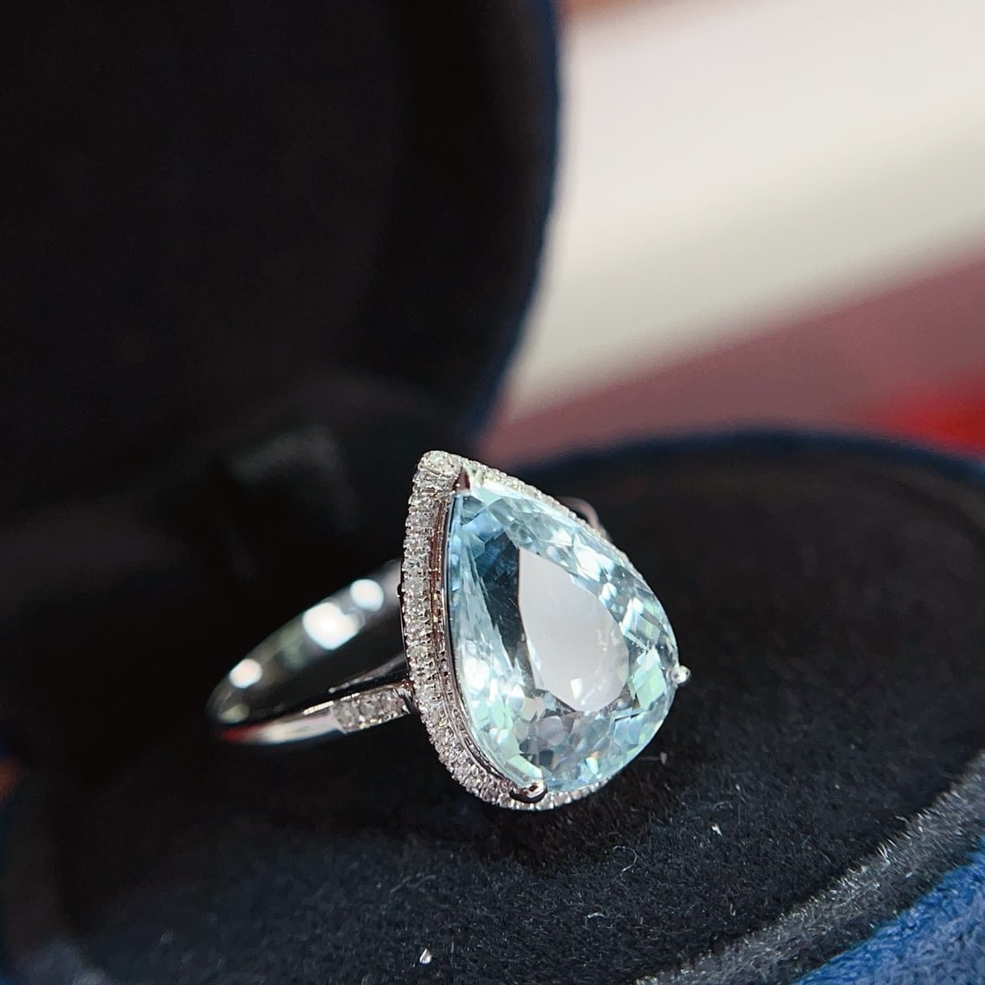 14k Gold 4 Ct Natural Aquamarine & Diamond Ring - 2