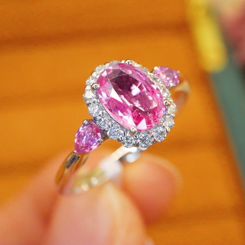 14k Gold 1.19 Ctw Natural Padparadscha Sapphire & Diamond Ring - 3