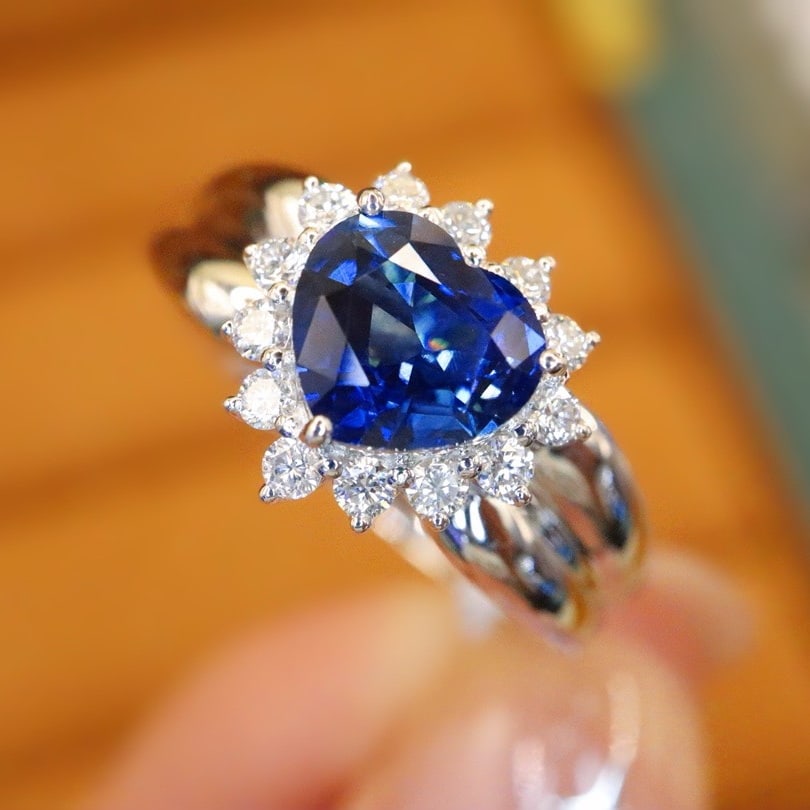 14k Gold 1.46 Ctw Natural Sapphire & Diamond Ring - 3