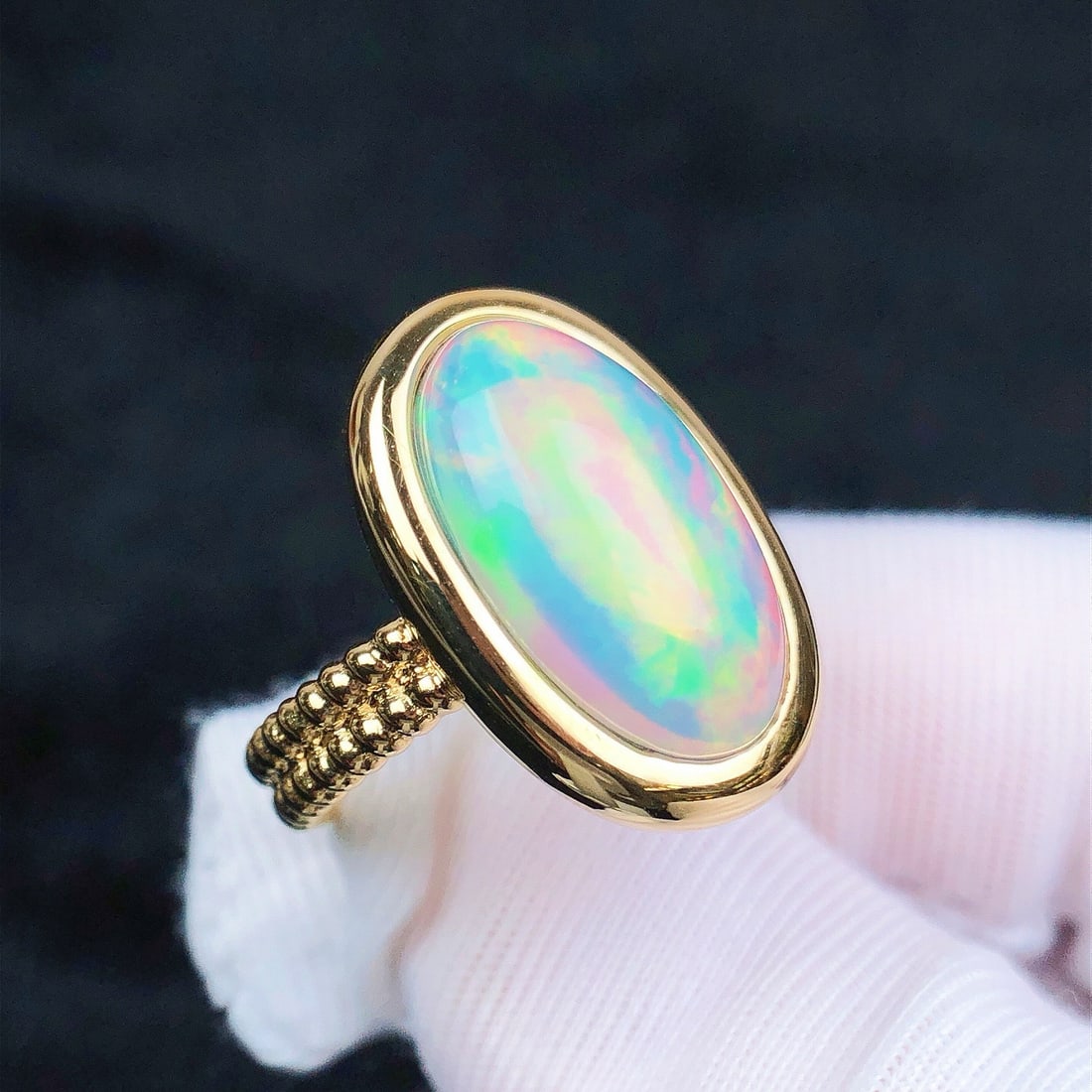 14k Gold 4.36 Ct Natural Opal & Solitaire Ring - 4