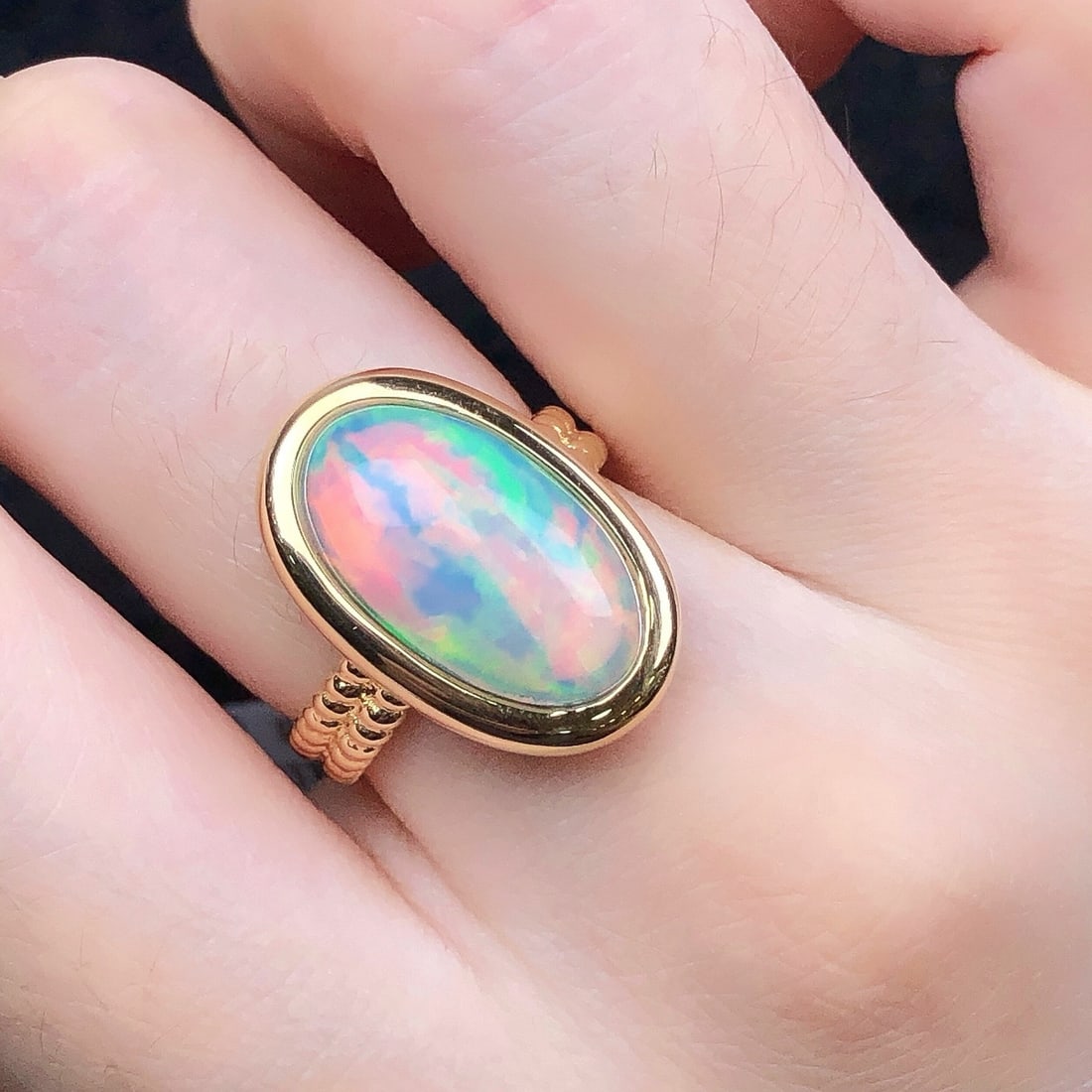14k Gold 4.36 Ct Natural Opal & Solitaire Ring - 7