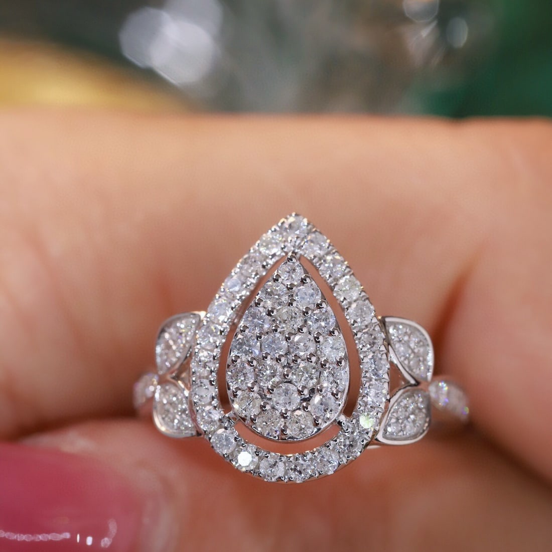 14k Gold 0.9 Ct Natural H Diamond Ring - 2