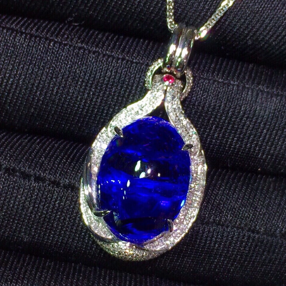 14k Gold 24.5 Ct Natural Tanzanite & Diamond Pendant( Without Chain ) - 2