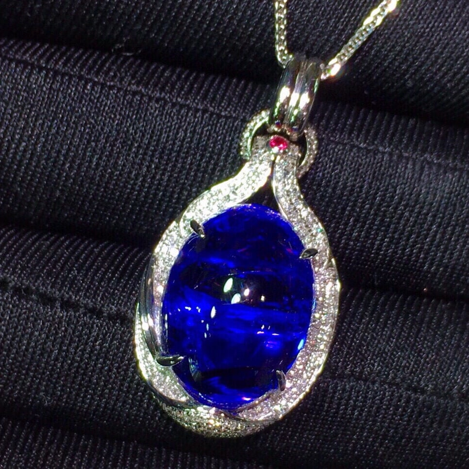 14k Gold 24.5 Ct Natural Tanzanite & Diamond Pendant( Without Chain ) - 4