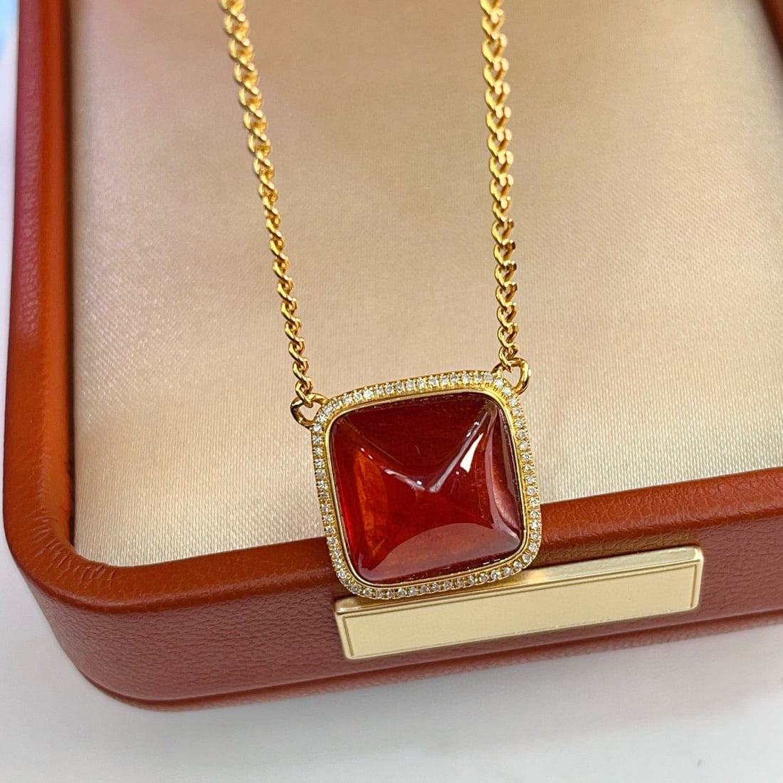 14k Gold 5.00 Ct Natural Spessartine & Diamond Necklace - 3