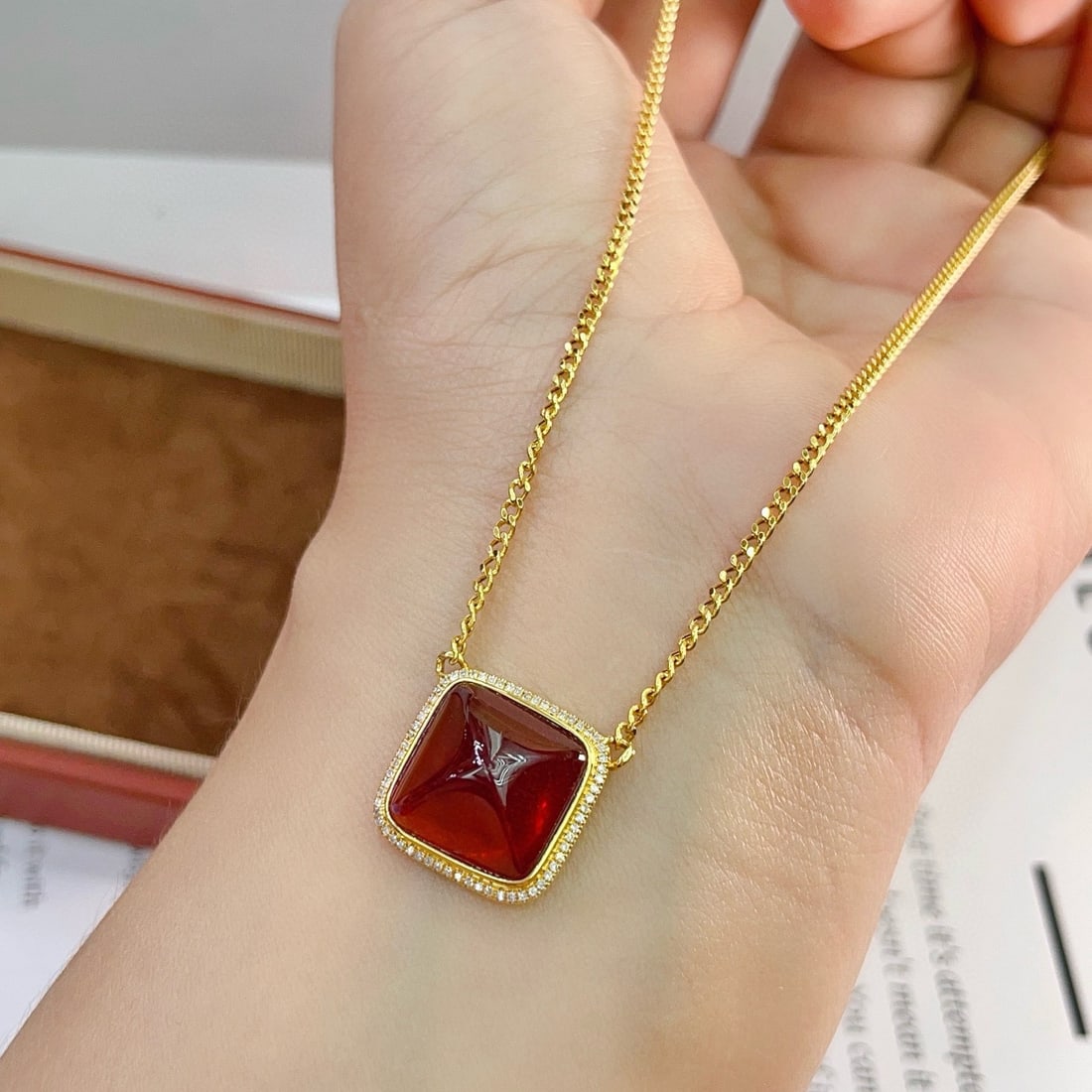 14k Gold 5.00 Ct Natural Spessartine & Diamond Necklace - 5