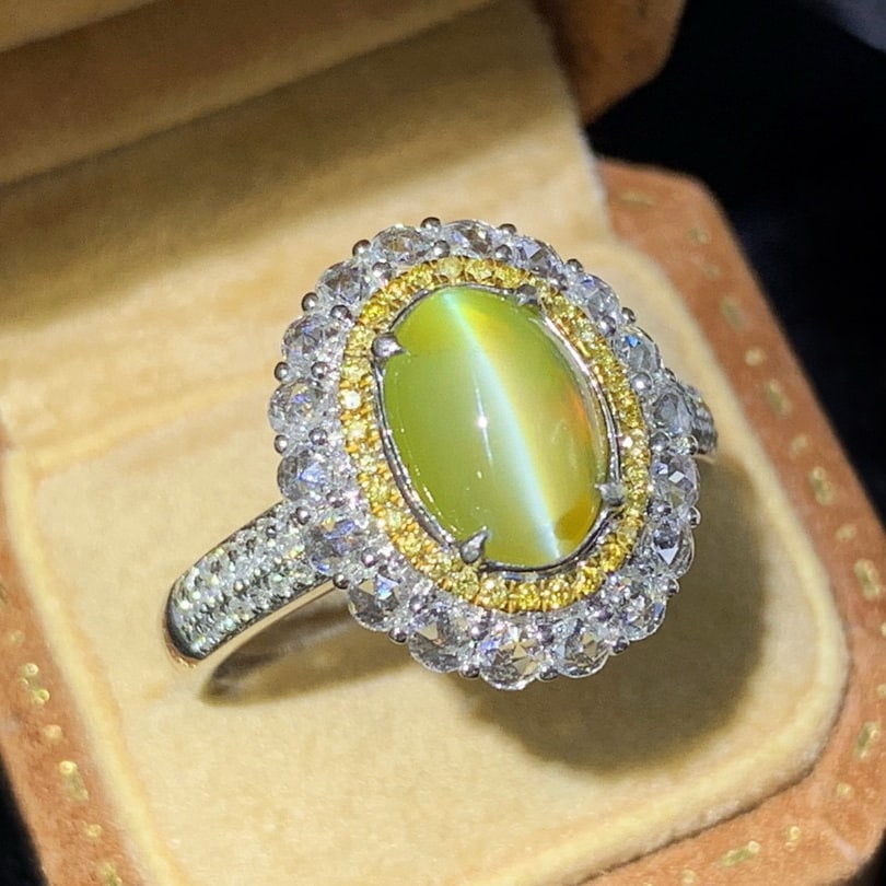 14k Gold 3.98 Ctw Natural Cat's?Eye Chrysoberyl & Diamond Ring - 2