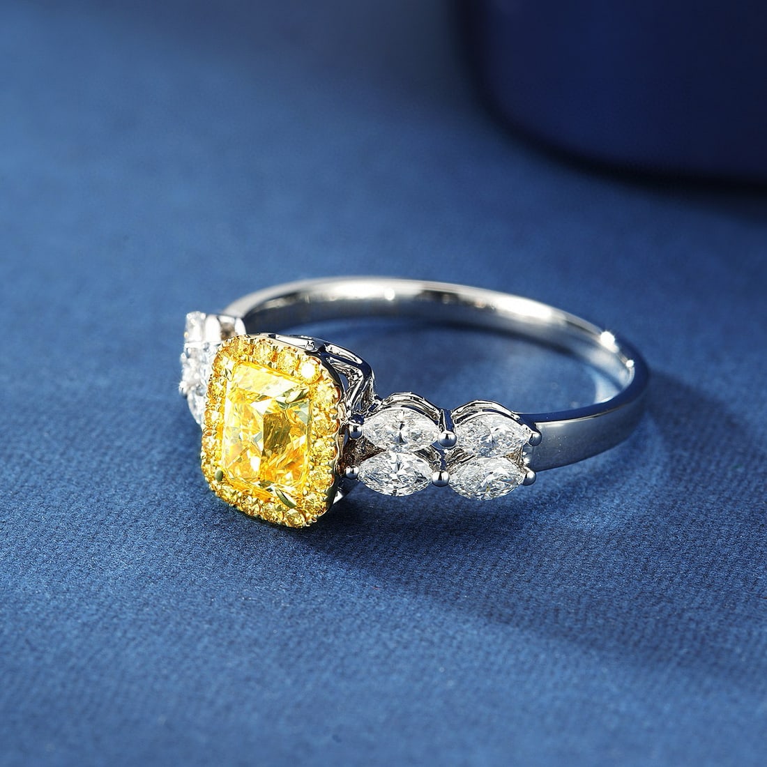 14k Gold 1.47 Ctw Natural Yellow Diamond & Diamond Ring - 2