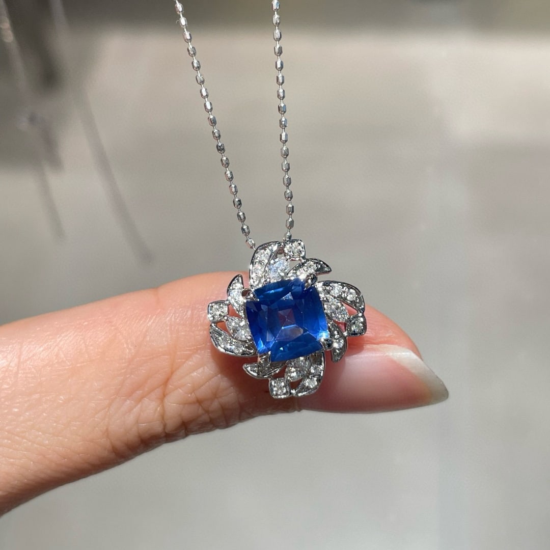 14k Gold 1.75 Ct Natural Sapphire & Diamond Pendant( Without Chain ) - 2