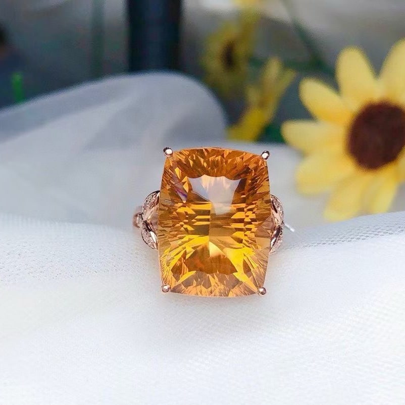 14k Gold 15.60 Ct Natural Citrine & Diamond Ring - 2