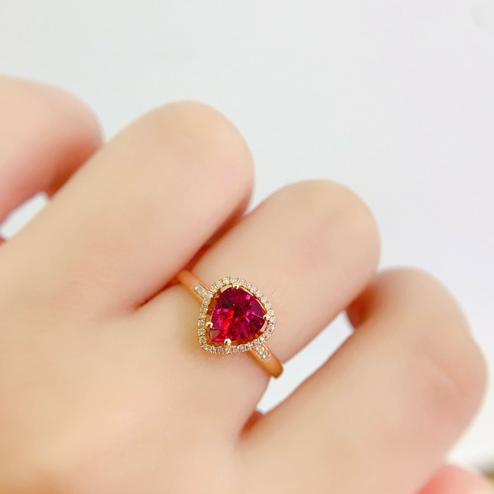 14k Gold 1.7 Ct Natural Tourmaline & Diamond Ring - 7