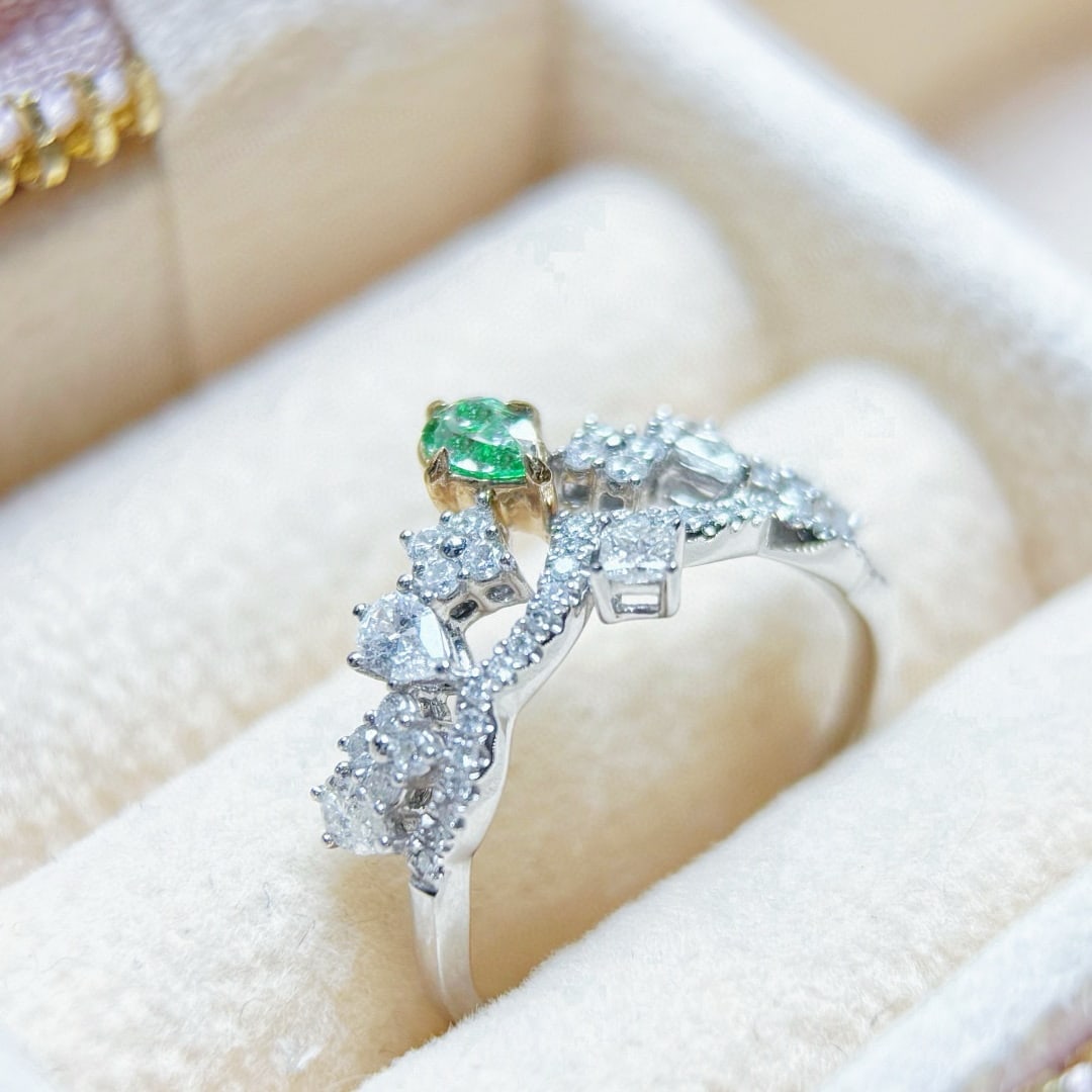 14k Gold 0.73 Ctw Natural Green Diamond & Diamond Ring - 2