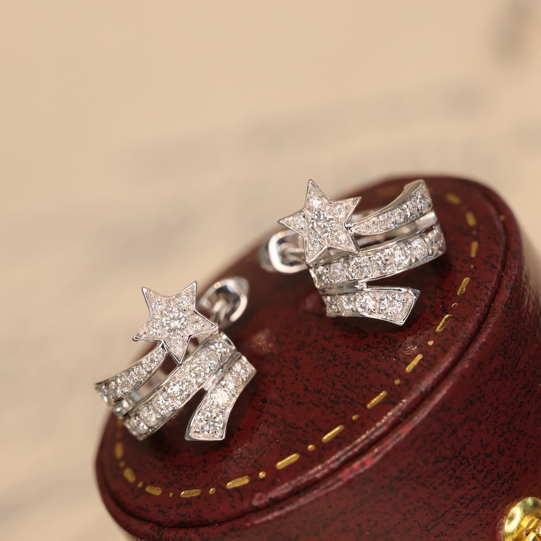 14k Gold 0.46 Ct Natural H Diamond Earrings - 2