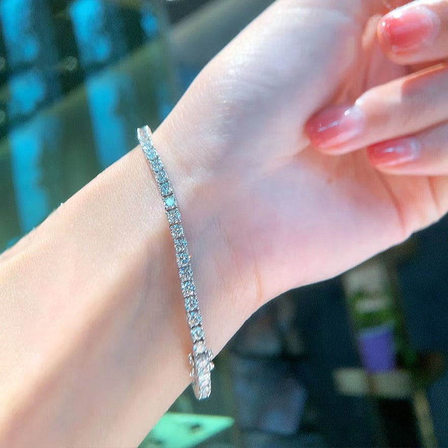 14k Gold 5.3 Ct Natural H Diamond Bracelet - 2