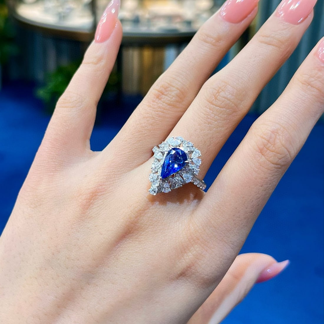 14k Gold 3.21 Ctw Natural Sapphire & Diamond Ring - 4