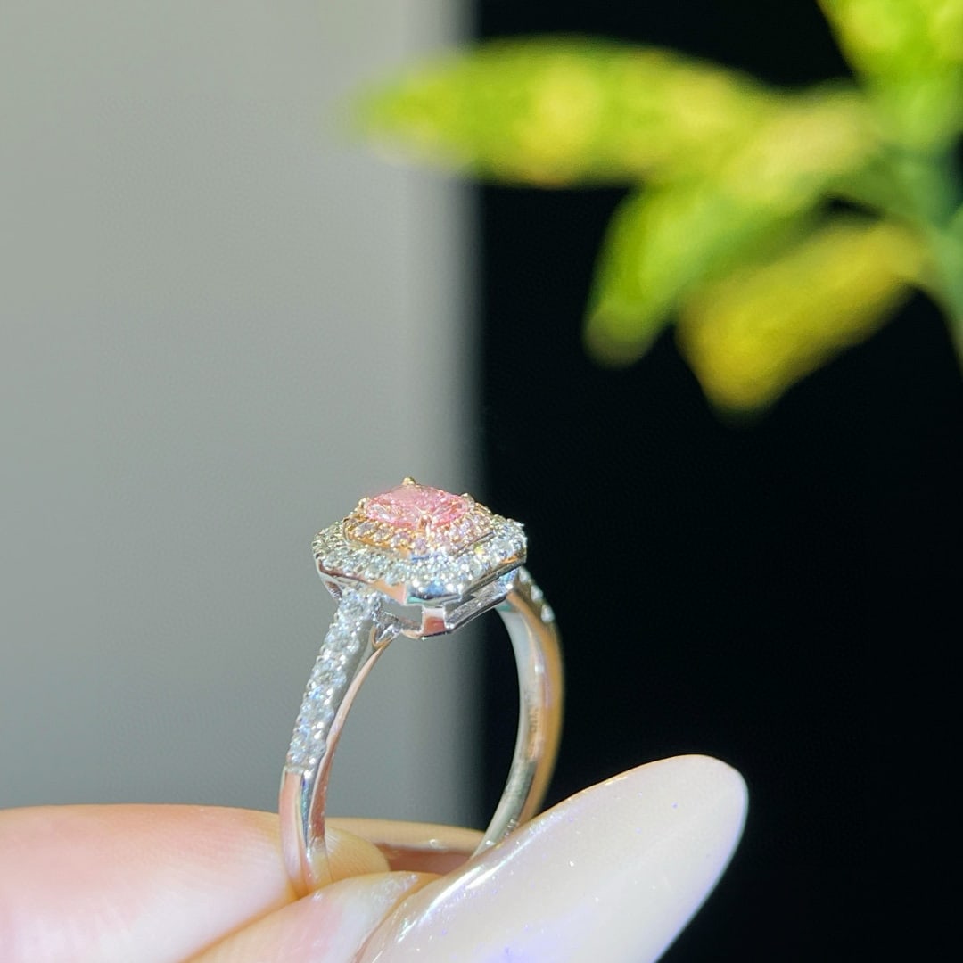 14k Gold 0.65 Ctw Natural Pink Diamond & Diamond Ring - 4