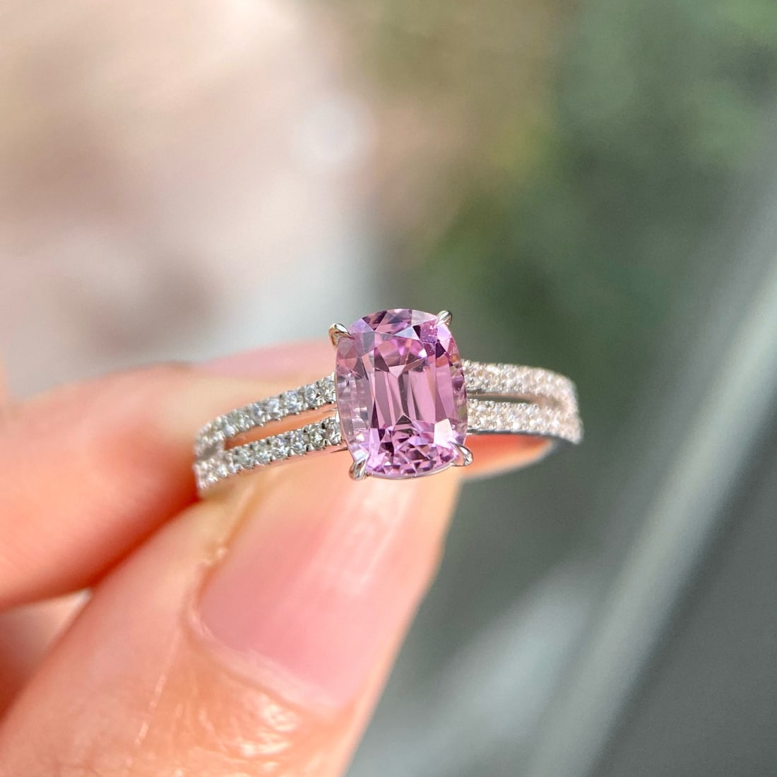 14k Gold 1.78 Ctw Natural Spinel & Diamond Ring: Ref:231058124 // gold content:14k gold // ring size:7. 25us // // main gemstone:spinel // shape:cushion // carat weight:1. 57ct // color:pink // treatment:natural // // adjacent gemstone 2 : diamond