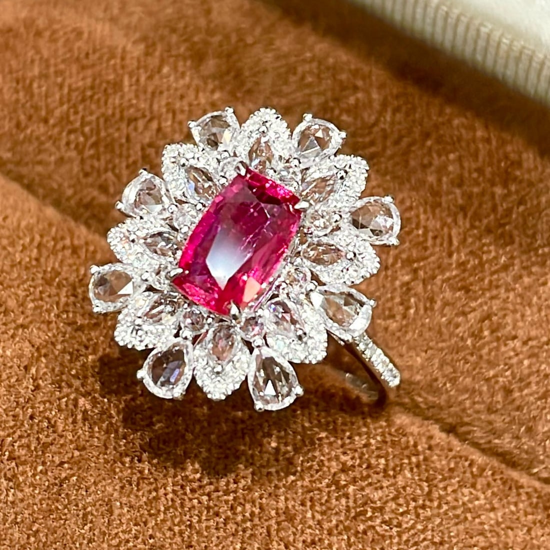 14k Gold 1.08 Ct Natural Ruby & Diamond & Sapphire Ring - 4