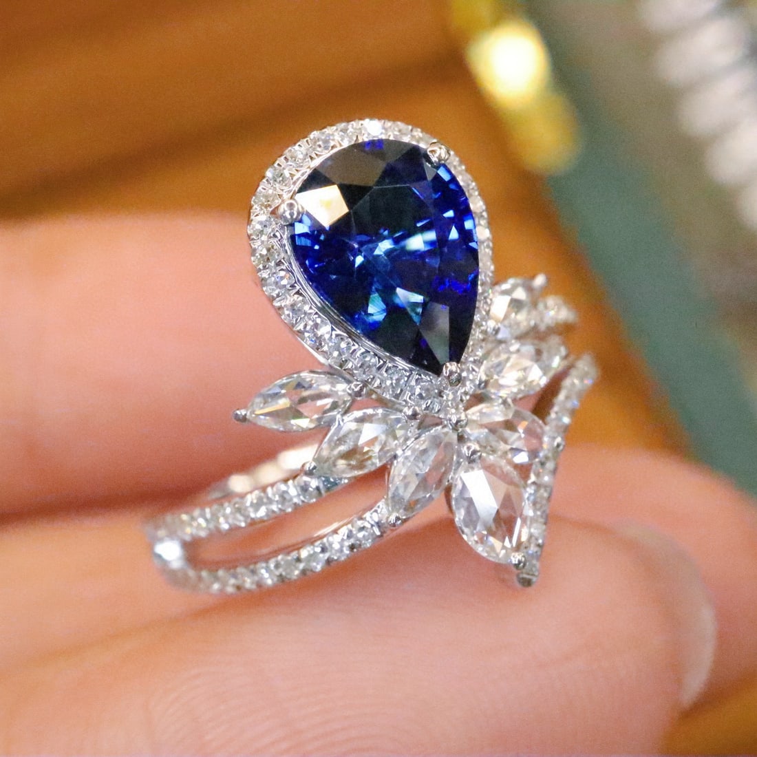 14k Gold 2.11 Ctw Natural Sapphire & Diamond Ring - 3