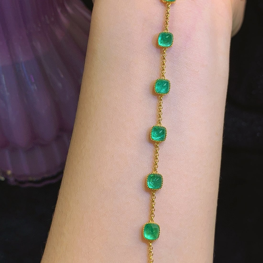 14k Gold 4 Ct Natural Emerald Bracelet - 3
