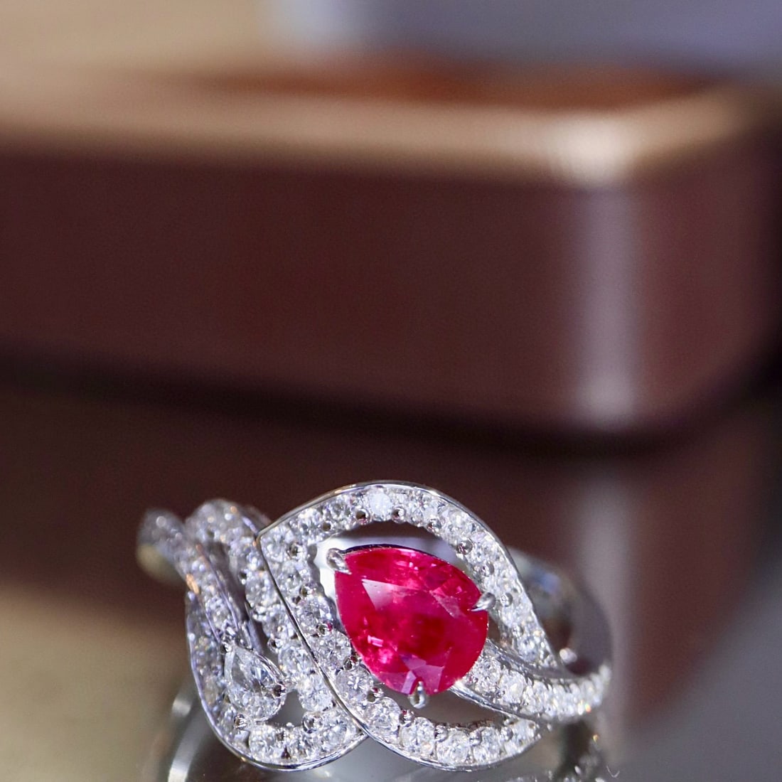 14k Gold 1.17 Ctw Natural Ruby & Diamond Ring: Ref:231058163 // gold content:14k gold // ring size:7. 25us // // main gemstone:ruby // shape:pear // carat weight:0. 73ct // color:red // treatment:natural // // adjacent gemstone 2 : diamond //
