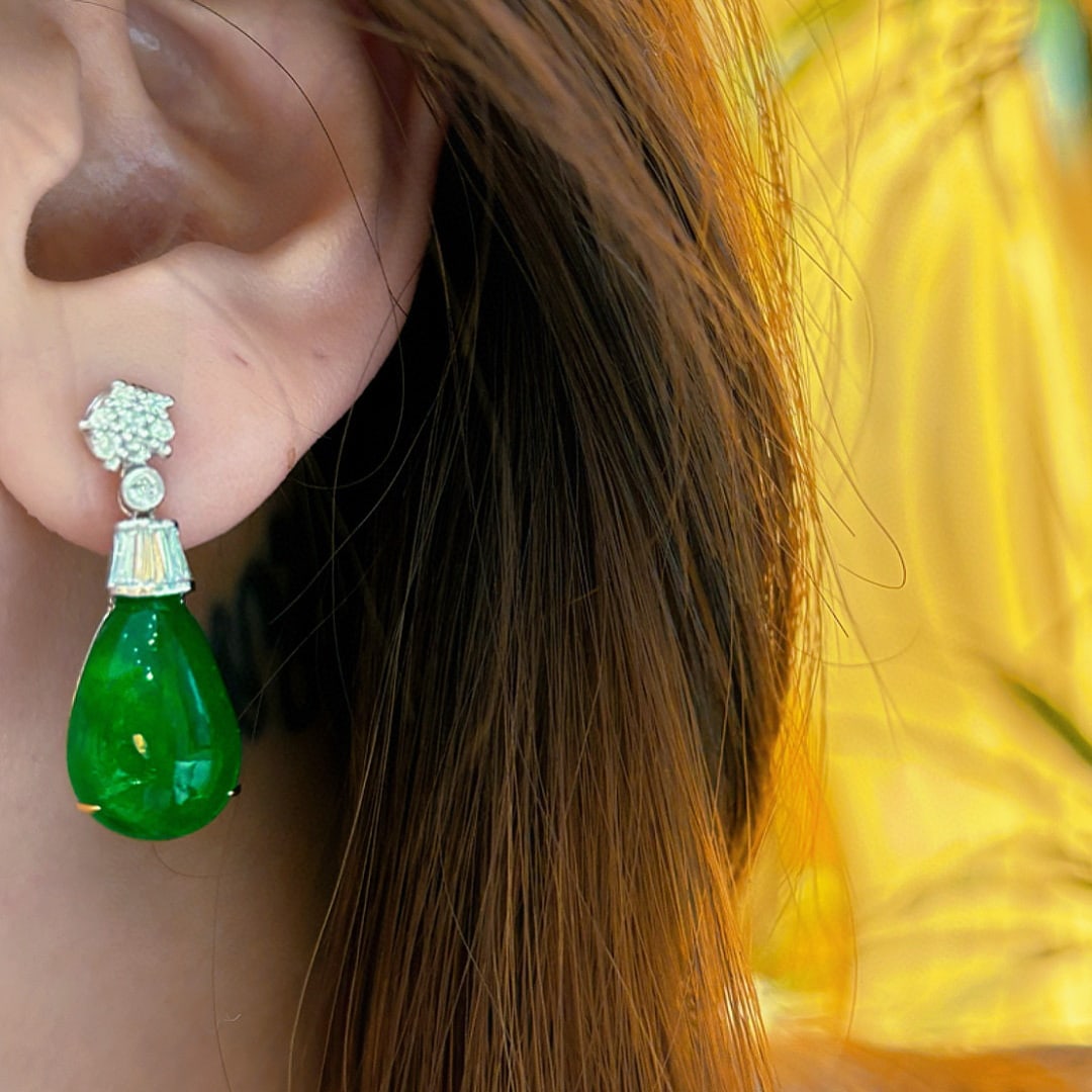 14k Gold 11.98 Ct Vivid Green Natural Emerald & Diamond Earrings - 8