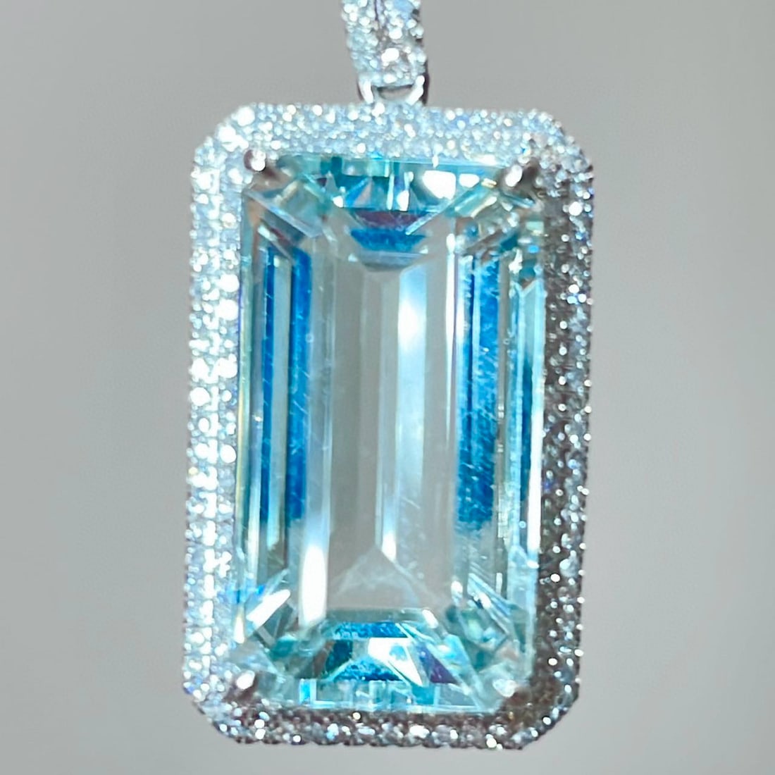 14k Gold 9.72 Ct Natural Aquamarine & Diamond Pendant( Without Chain ) - 5